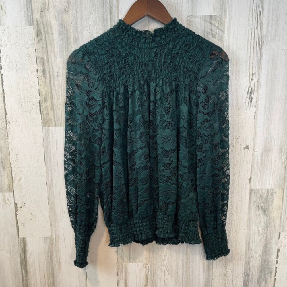 Cable & Gauge Women's Green Lace‎ Top Long Sleeve Smocked Blouse Size L - Picture 2 of 4